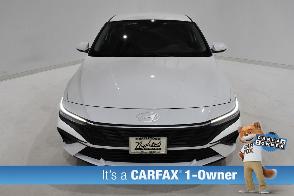 Used 2025 Hyundai Elantra SE Sedan