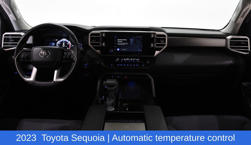 2023 Toyota Sequoia SR5 - Photo 8
