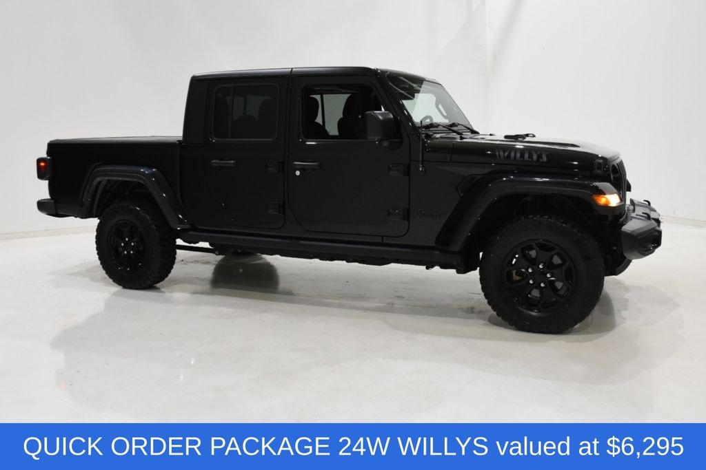 Used 2022 Jeep Gladiator Willys Truck Crew Cab