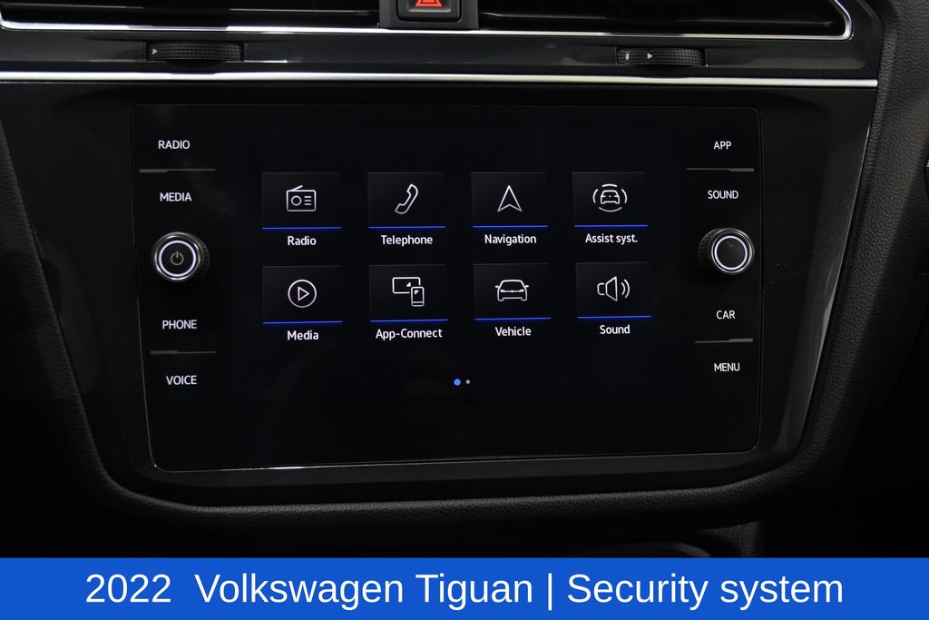 2022 Volkswagen Tiguan SE - Photo 17