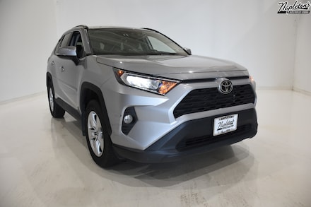 2020 Toyota RAV4 XLE SUV