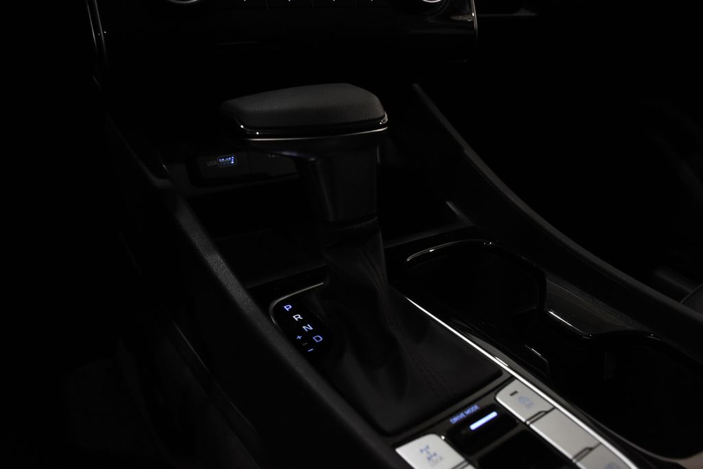 2024 Hyundai Tucson SE - Photo 25