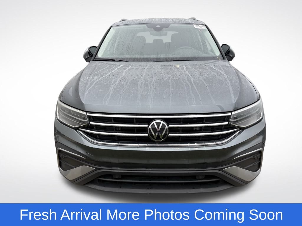 2024 Volkswagen Tiguan SE Wolfsburg Edition photo 2