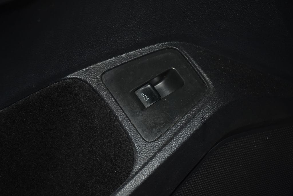 2022 Volkswagen Tiguan SE R-LINE BLACK - Photo 27