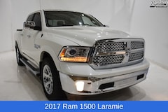 2017 Ram 1500 Laramie Truck Crew Cab