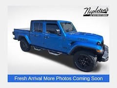 2022 Jeep Gladiator Willys Truck Crew Cab