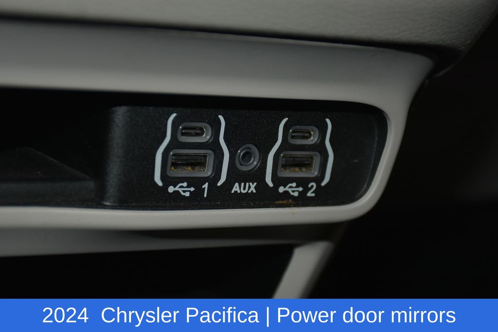 2024 Chrysler Pacifica Touring L - Photo 22