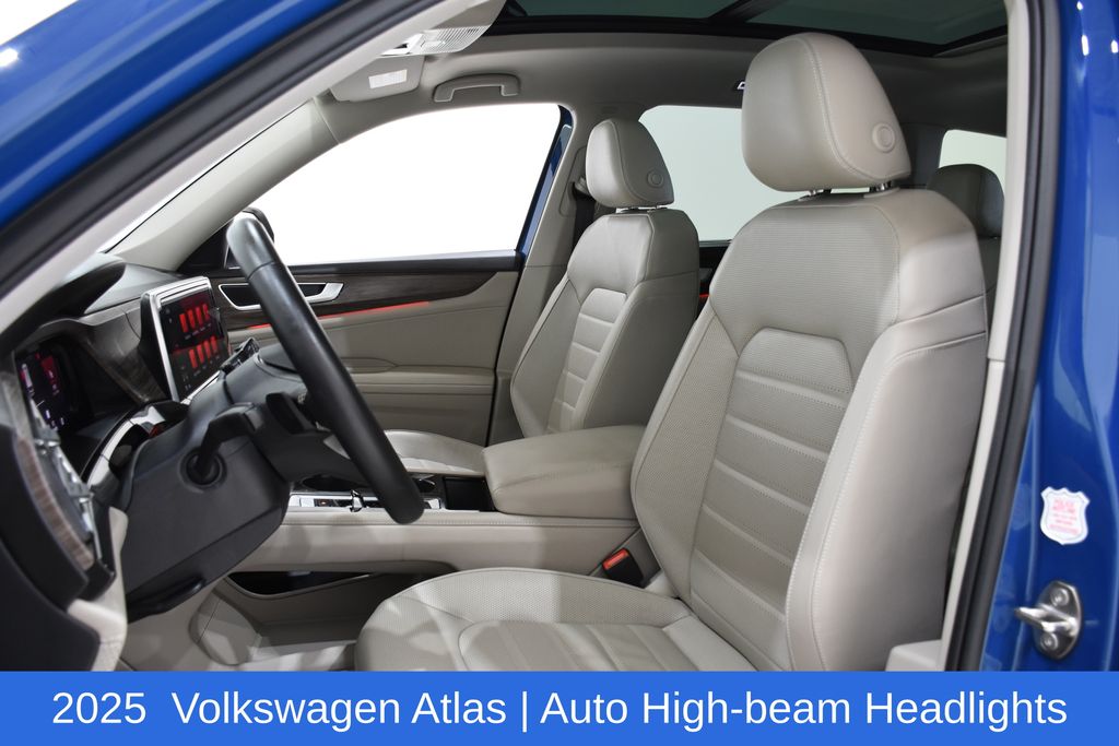 2025 Volkswagen Atlas SEL - Photo 22