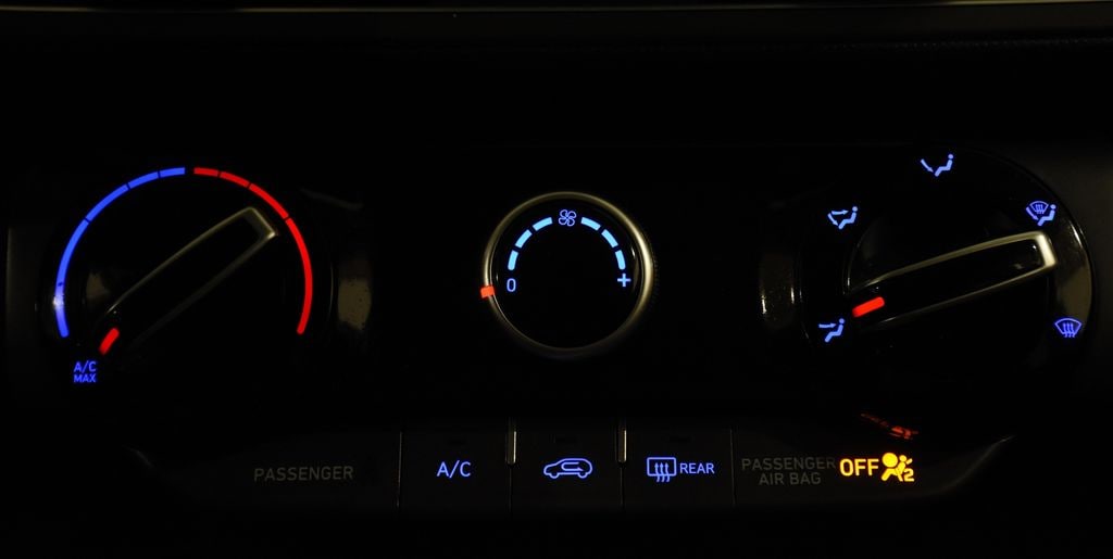 2022 Hyundai Kona SEL - Photo 22