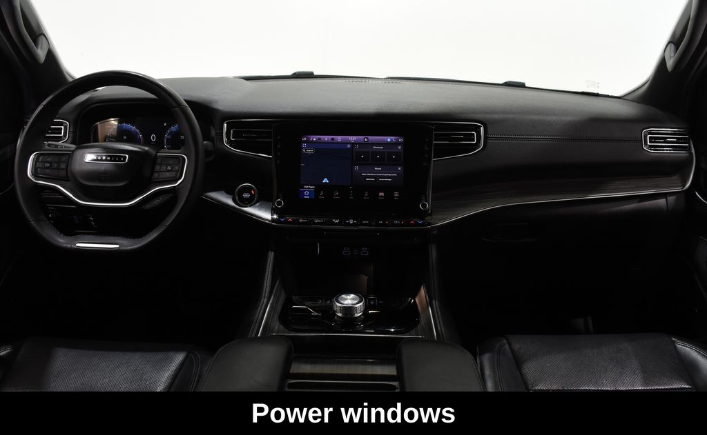 2024 Jeep Wagoneer L Series II - Photo 9