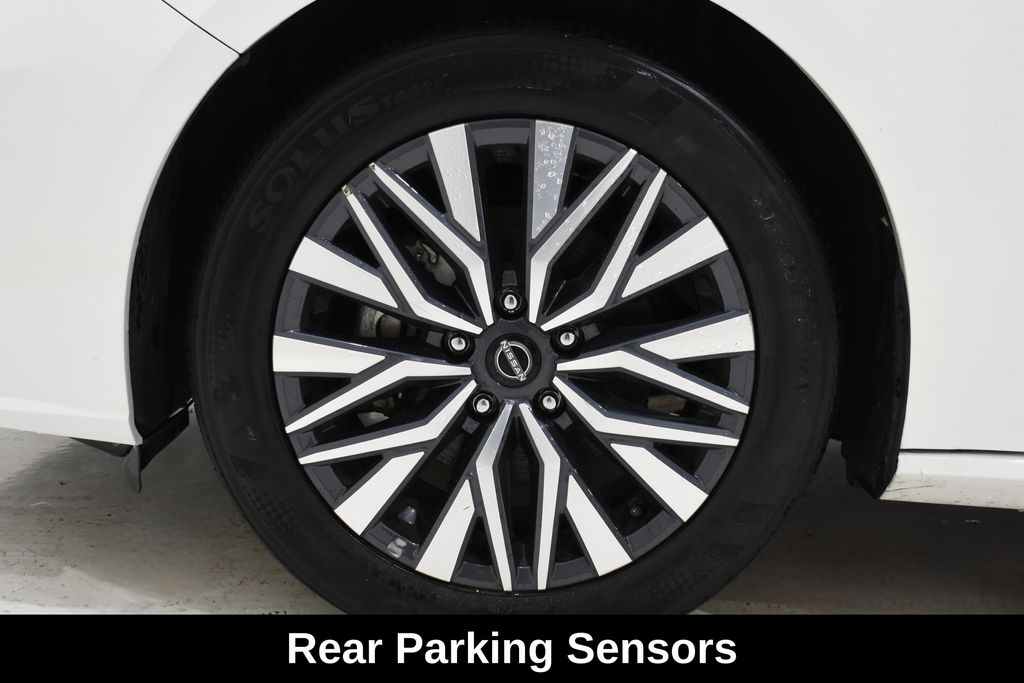 2025 Nissan Altima SV - Photo 7