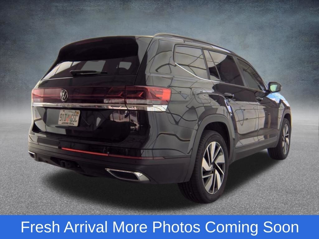 Used 2025 Volkswagen Atlas 2.0T SE w/Technology SUV