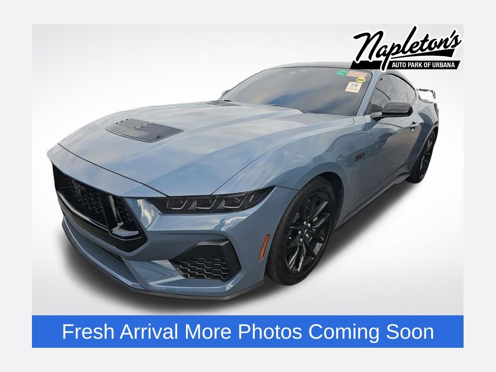 2025 Ford Mustang GT Fastback's photo
