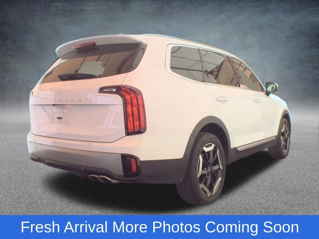 Used 2025 Kia Telluride S SUV