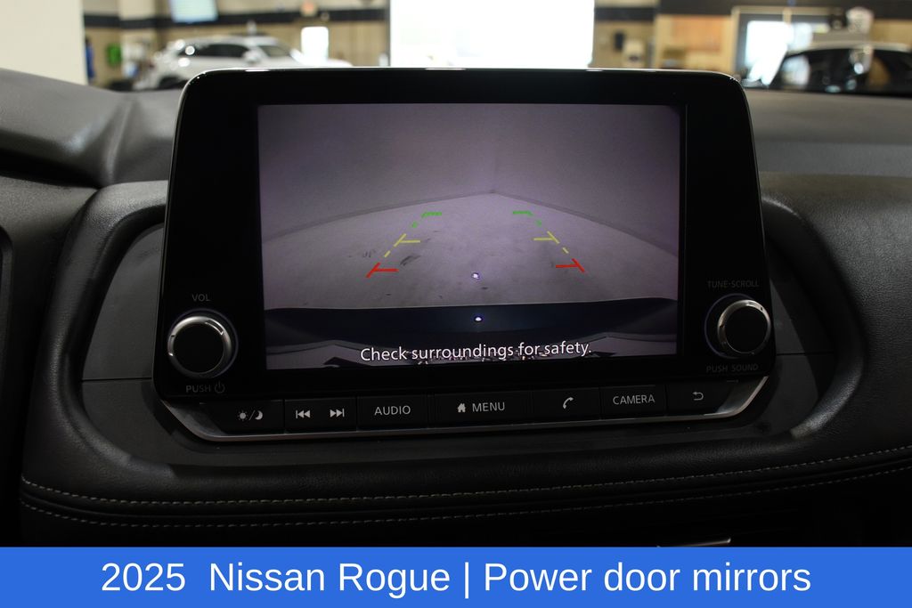 2025 Nissan Rogue SV - Photo 18