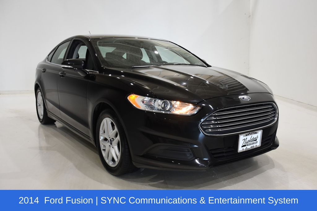 Used 2014 Ford Fusion SE with VIN 3FA6P0H72ER336141 for sale in Urbana, IL