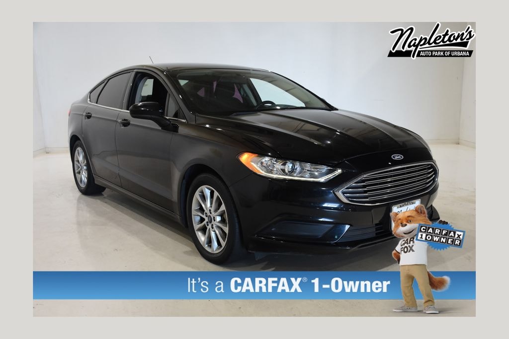 Used 2017 Ford Fusion SE Sedan