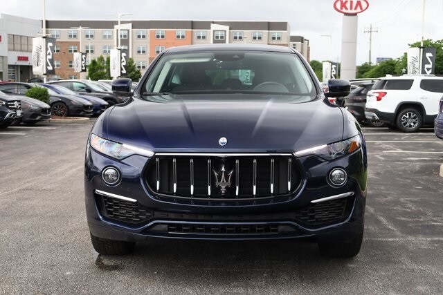 2022 Maserati Levante GT photo 3