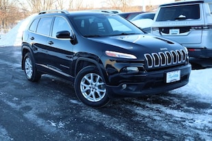 2018 Jeep Cherokee Latitude Plus 4x4 SUV