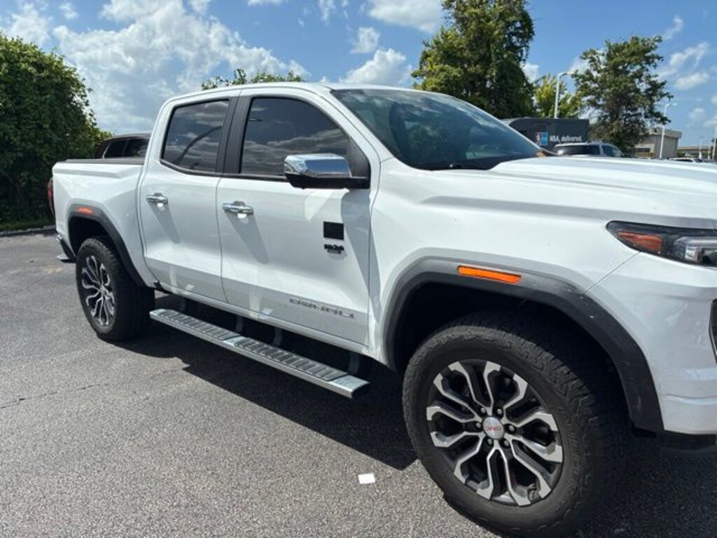 Used 2024 GMC Canyon Denali Truck Crew Cab