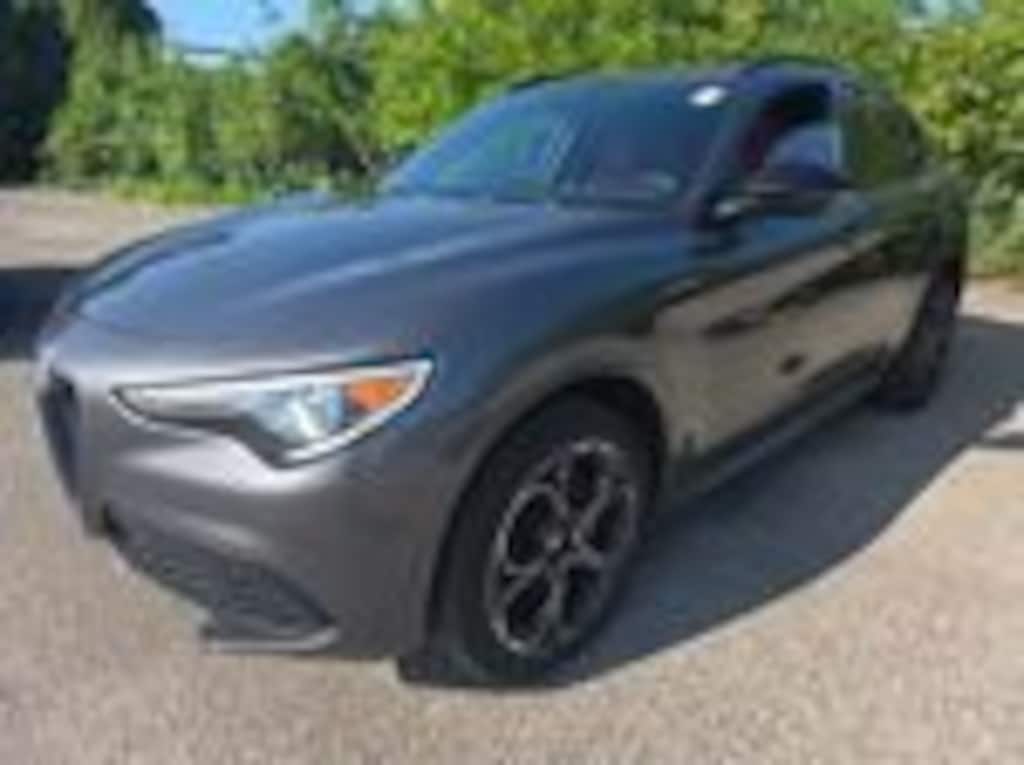 Used 2023 Alfa Romeo Stelvio Ti SUV