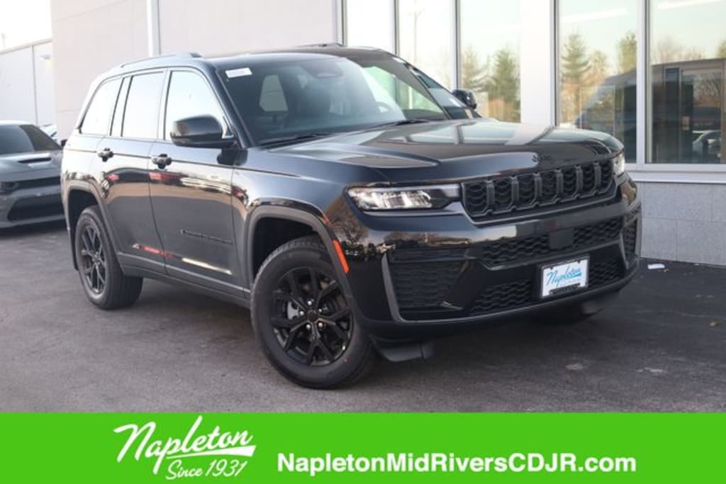 New 2026 Jeep Grand Cherokee LAREDO ALTITUDE 4X4 Sport Utility