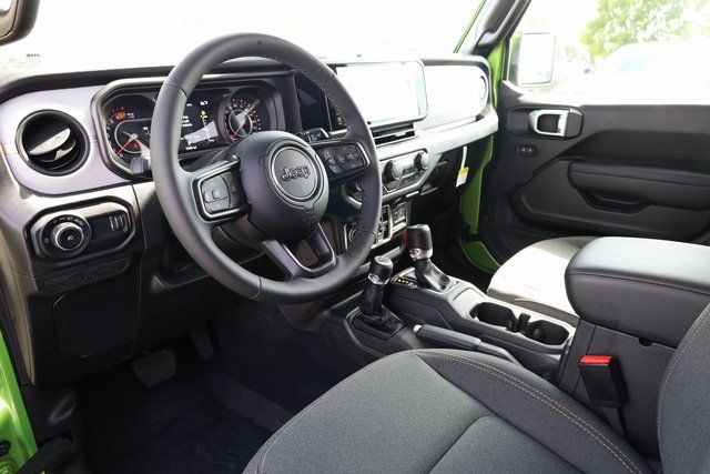 2025 Jeep Wrangler 4-Door Sport S - Photo 10