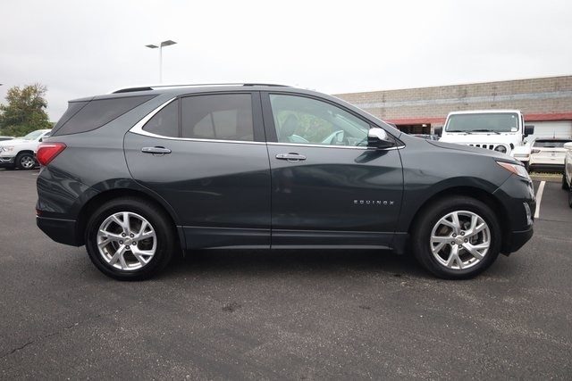 Used 2019 Chevrolet Equinox Premier with VIN 3GNAXXEVXKS618457 for sale in Saint Peters, MO