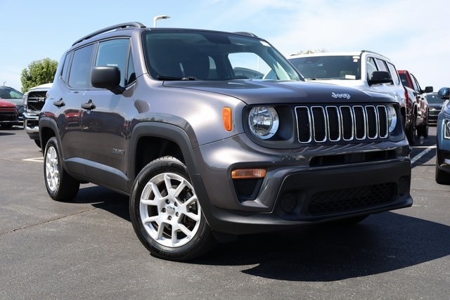 Used 2019 Jeep Renegade Sport with VIN ZACNJBAB6KPK00521 for sale in Saint Peters, MO