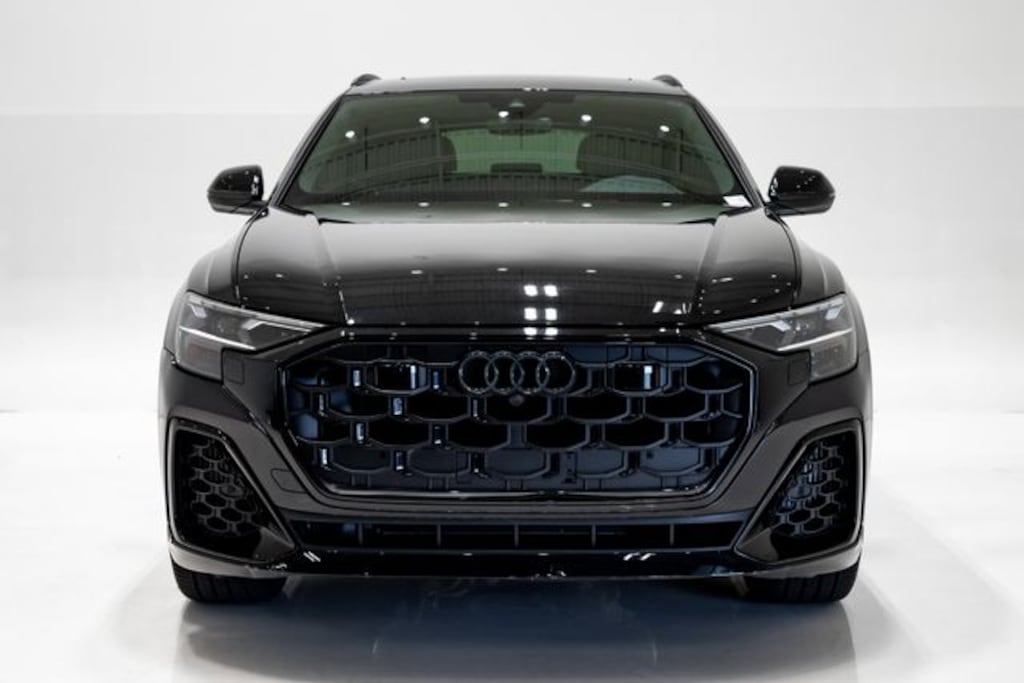 Used 2025 Audi Q8 55 Premium SUV