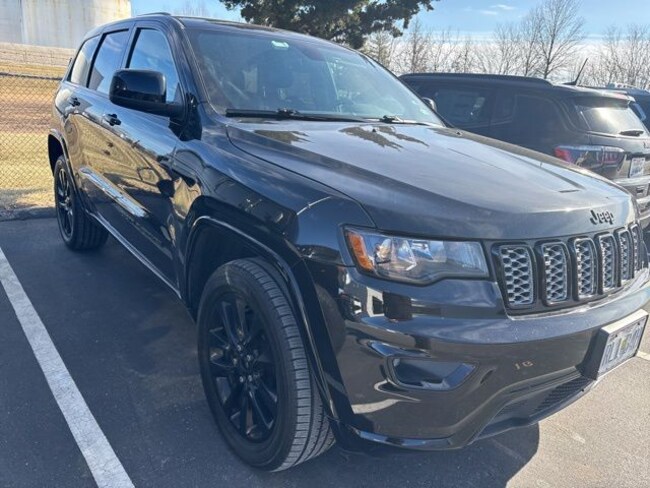 2018 Jeep Grand Cherokee Laredo 4x4 SUV