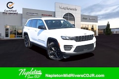 2022 Jeep Grand Cherokee Laredo SUV