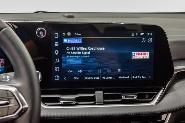 2025 Chevrolet Equinox LT - Photo 16