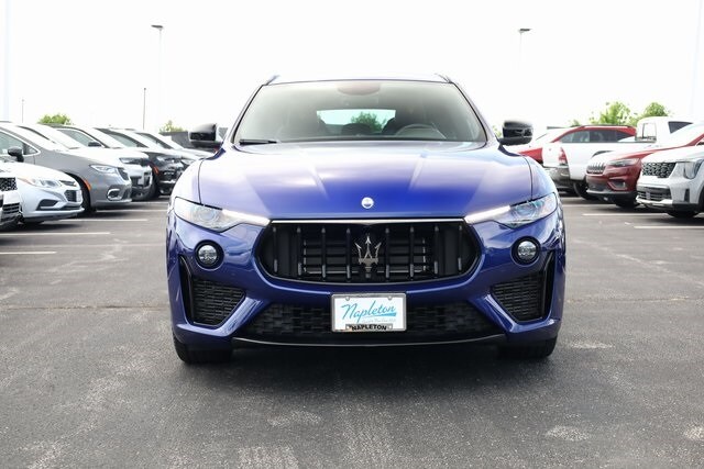 2022 Maserati Levante GT photo 2