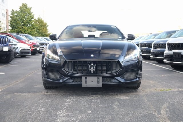 2022 Maserati Quattroporte Modena Q4 photo 2