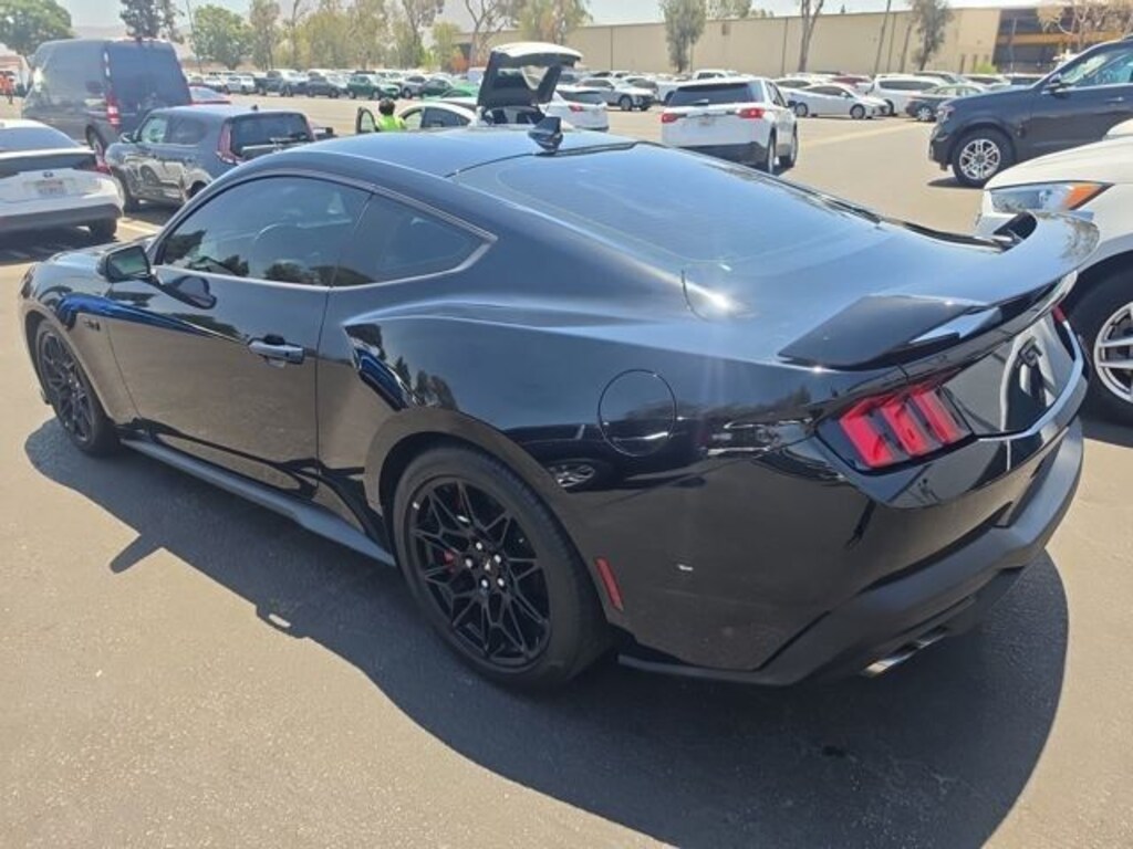Used 2025 Ford Mustang Coupe