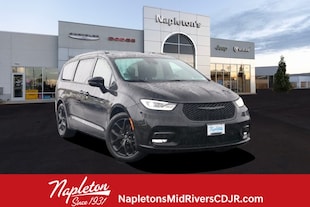 2024 Chrysler Pacifica Limited Van Passenger Van