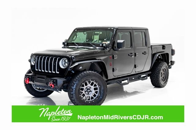 2020 Jeep Gladiator Overland's photo