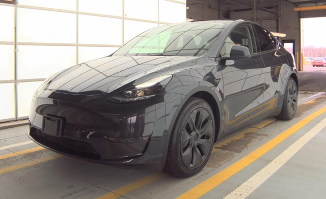 2025 Tesla Model Y Long Range Dual Motor All-Wheel Drive's photo