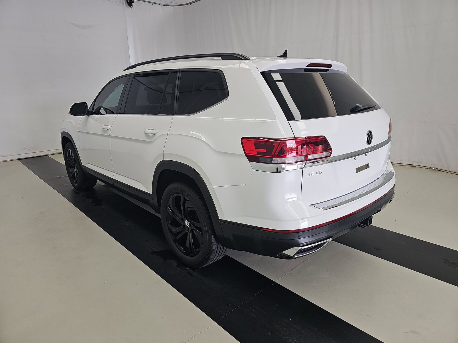 Used 2023 Volkswagen Atlas 3.6L V6 SE w/Technology SUV