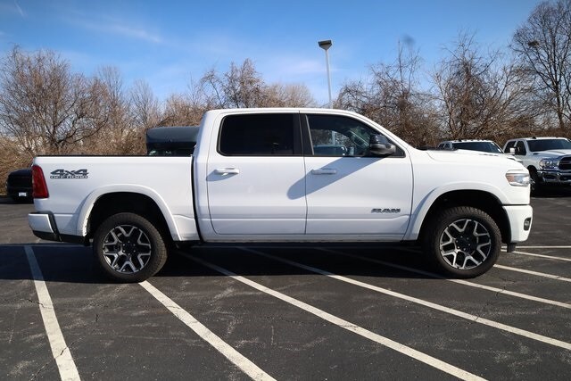 2025 Ram 1500 Laramie photo 4