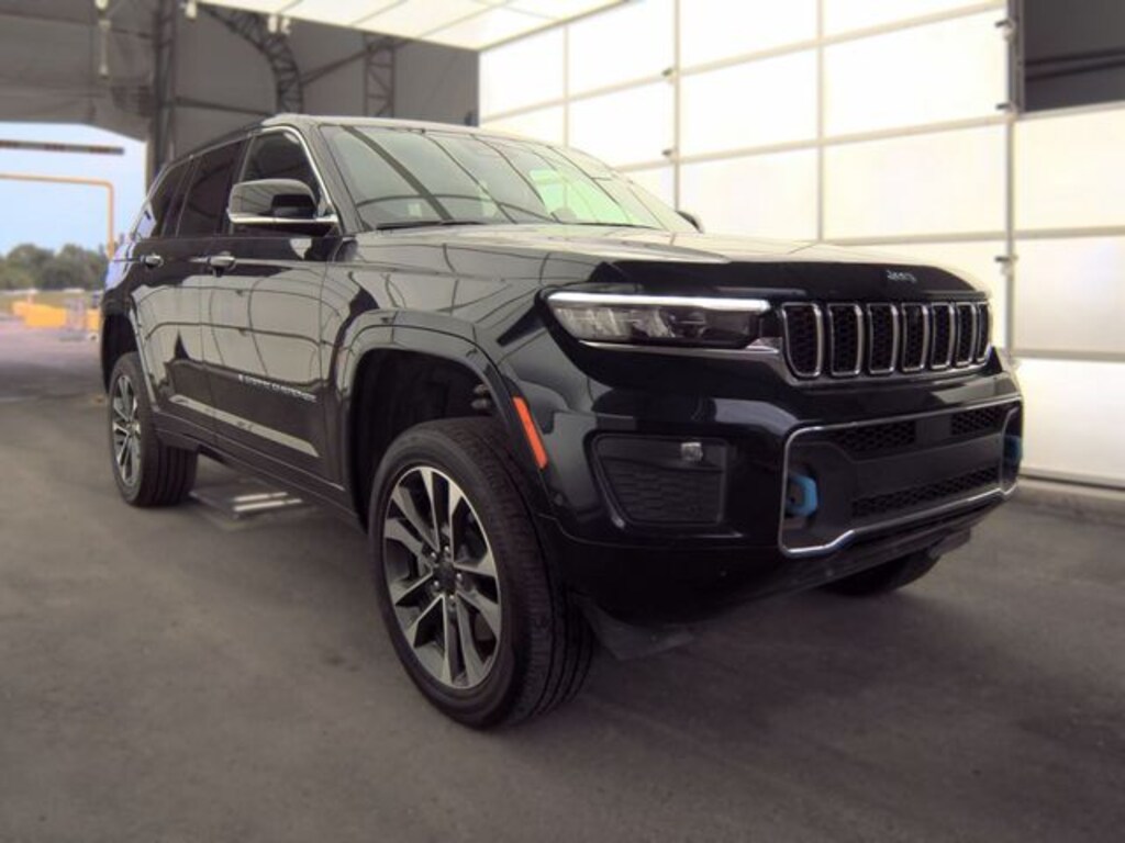 Used 2024 Jeep Grand Cherokee 4xe Overland SUV