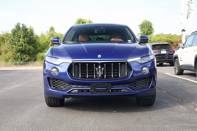 2020 Maserati Levante Base photo 3