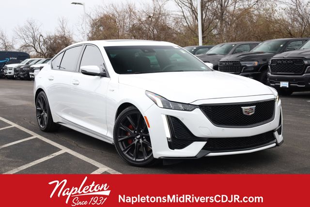 2023 Cadillac CT5 V-Series's photo