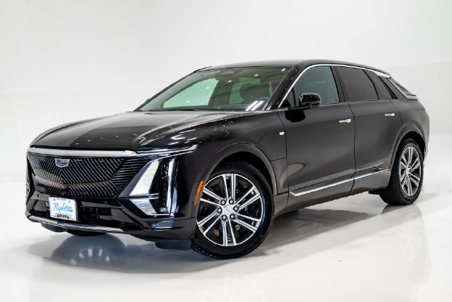 Used 2024 Cadillac LYRIQ Luxury 1 with VIN 1GYKPPRL9RZ115824 for sale in St. Peters, MO