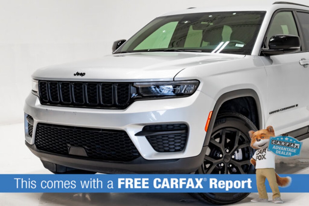 Certified 2025 Jeep Grand Cherokee Laredo SUV