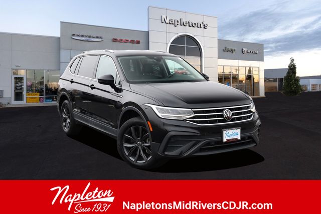 2022 Volkswagen Tiguan SE's photo