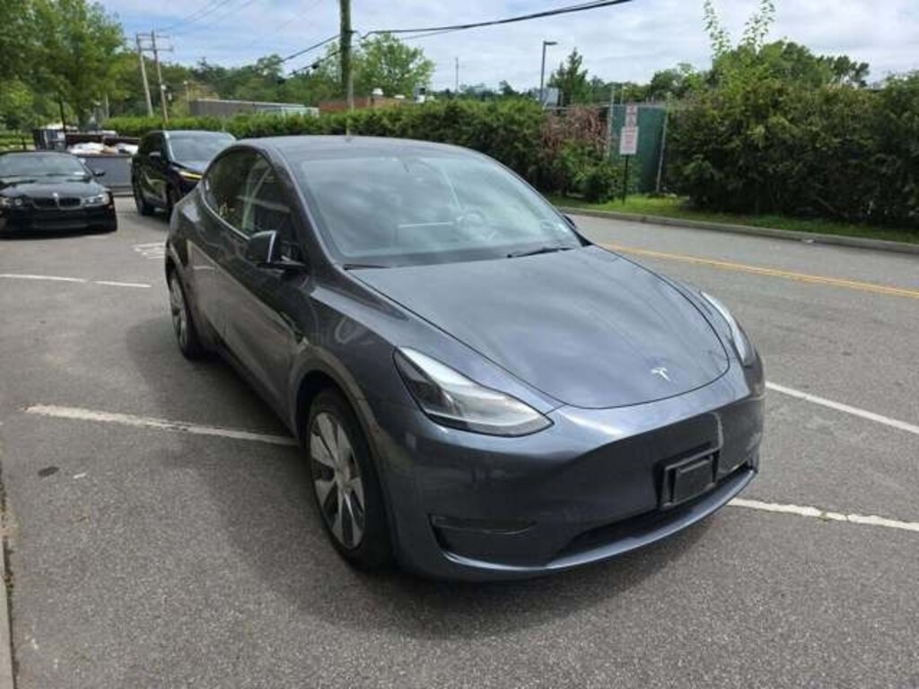 Used 2023 Tesla Model Y Long Range SUV