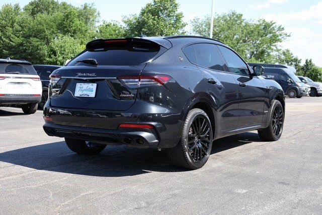 2021 Maserati Levante GranSport photo 4