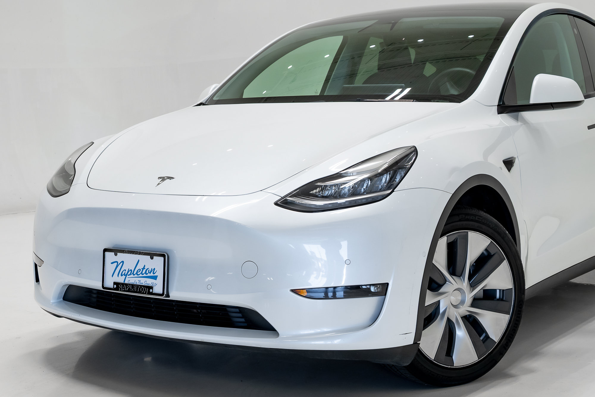 Used 2022 Tesla Model Y Long Range with VIN 7SAYGDEE3NF444785 for sale in St. Peters, MO